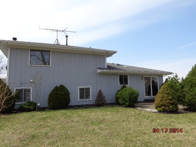 18625 Willow Ave, Country Club Hills, IL 60478 - photo 4