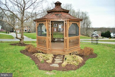 7815 Fern Hill St, Waldorf, MD 20603 - photo 3