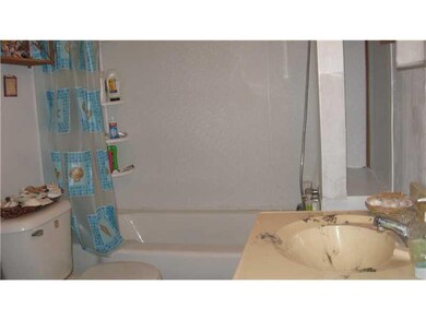 Full Bath.