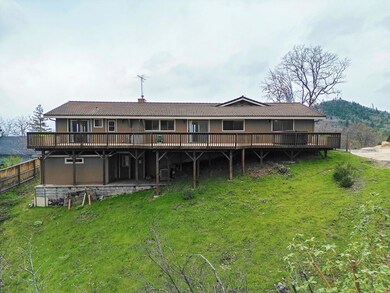 1039 NW Starlite Place, Grants Pass, OR 97526 - photo 7