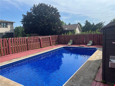 5937 Apdale St, Pittsburgh, PA 15207 - photo 3