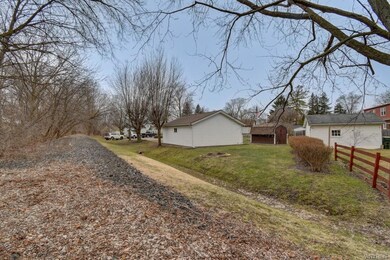 56 Leonhardt St, North Tonawanda, NY 14120 - photo 7