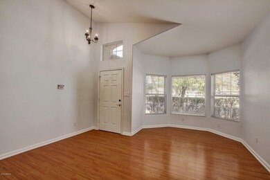 7492 S Jentilly Ln, Tempe, AZ 85283 - photo 5