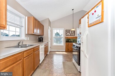 104 Kabardin Ct, Stephens City, VA 22655 - photo 4