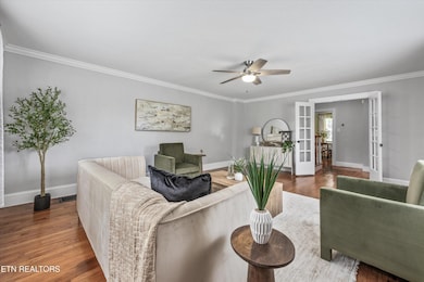 09-4115 Garden Dr14