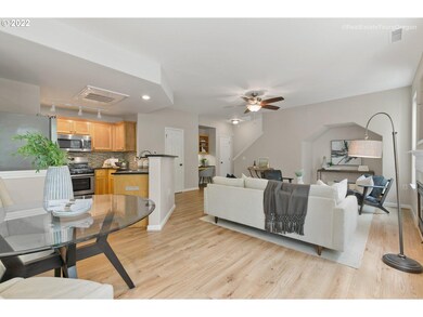 2200 Snowberry Ridge Ct unit 2200, West Linn, OR 97068 - photo 6