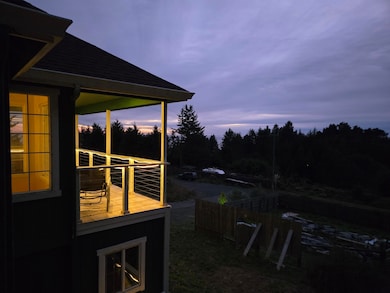 19 Haven Ct, Whitethorn, CA 95589 - photo 4