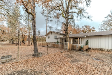 079A1748-HDR
