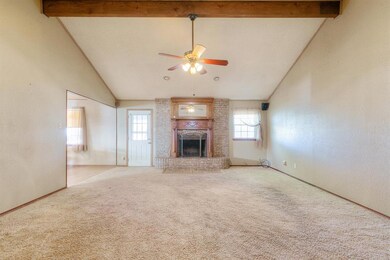 1608 Danny Ray Dr, Cleburne, TX 76033 - photo 6