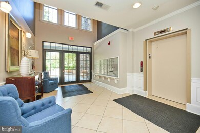24701 Byrne Meadow Square unit 404, Aldie, VA 20105 - photo 5