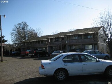 240 E Main St, Sheridan, OR 97378 - photo 4