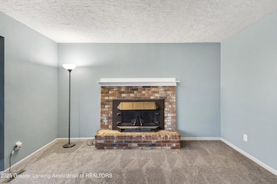 416 Riverview Dr, Dewitt, MI 48820 - photo 6