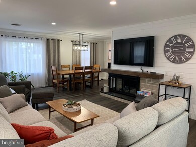 25 Charles Ave, Stewartstown, PA 17363 - photo 4