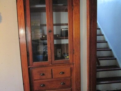 586 Common St, Walpole, MA 02081 - photo 5