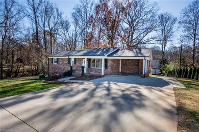 235 W Debbie Ln, Statesville, NC 28625 - photo 4