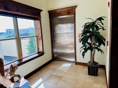 Pointe Marin 2032 Entry