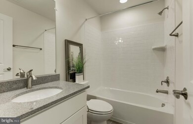 1015 Bernard St, Alexandria, VA 22314 - photo 5