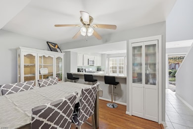 685 E Lake Front Cir unit 81, Galloway, NJ 08205 - photo 7