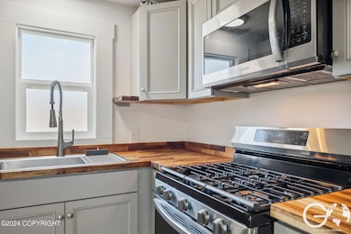 8-web-or-mls-9499 Brayton Dr Space 13_08