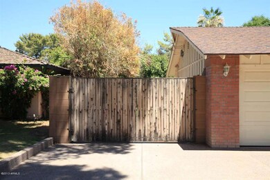 RV Gate