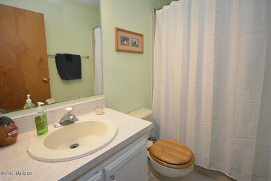 4302 S 5th St, Kalamazoo, MI 49009 - photo 6