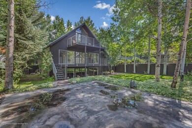 09_621_Francis_Aspen_81611009_mls