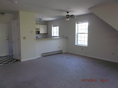 173 Hildred Dr, Burlington, VT 05401 - photo 4