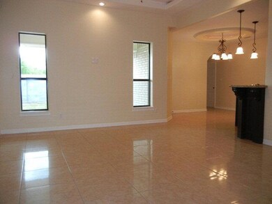 3711 Danubio Dr unit 79, Edinburg, TX 78539 - photo 5