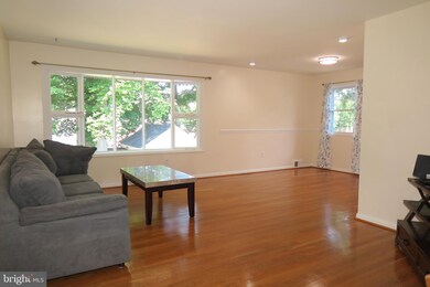 14308 Blackmon Dr, Rockville, MD 20853 - photo 6