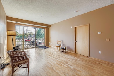 3310 Nicollet Ave unit 109, Minneapolis, MN 55408 - photo 6