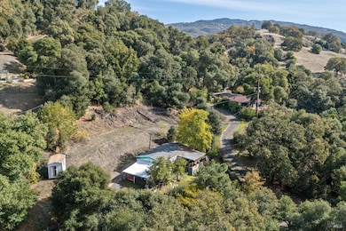 3371 Old River Rd, Ukiah, CA 95482 - photo 5