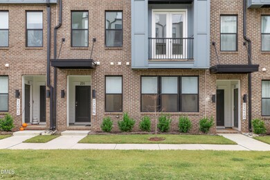 1206 Coach Station Aly, Raleigh, NC 27601 - photo 5