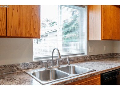 414 NW Evans St, Sheridan, OR 97378 - photo 7