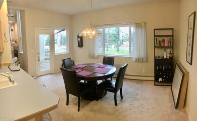 dining area has beautiful views