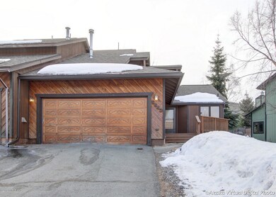 2 Car Garage!