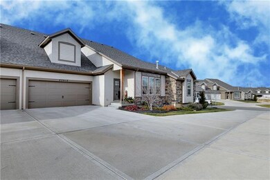 23915 W 66th St, Shawnee, KS 66226 - photo 2