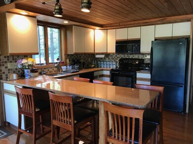 1100 Beaver Lake Dr, Lake Ariel, PA 18436 - photo 4