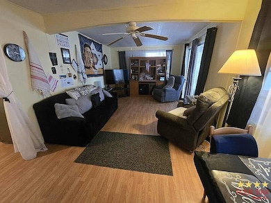 123 S Lake Dr unit 445, Leesburg, FL 34788 - photo 6