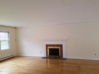 12 Windsor Ln, Cos Cob, CT 06807 - photo 3