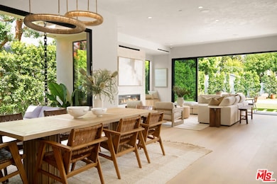 4500 Calhoun Ave, Sherman Oaks, CA 91423 - photo 3