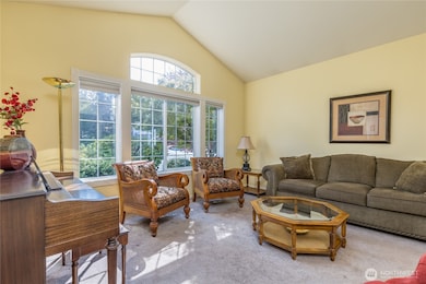 5502 Elizabeth Loop SE, Auburn, WA 98092 - photo 4