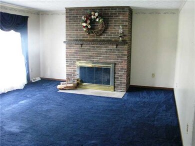 2800 Cornstalk Ave, Ashville, OH 43103 - photo 5