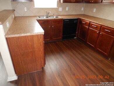 9210 Mare Country, San Antonio, TX 78254 - photo 6