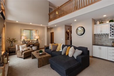 4224 Oak Leaf Ct NE, Cedar Rapids, IA 52411 - photo 6