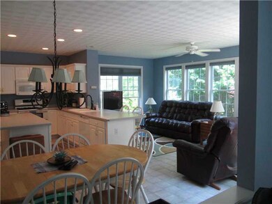 166 Fieldstone Ln, Saunderstown, RI 02874 - photo 7