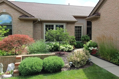 4904 Lone Oak Ct unit 25, Ann Arbor, MI 48108 - photo 6