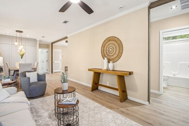 Spacious living room