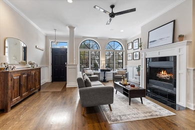 1920 W George St, Chicago, IL 60657 - photo 3