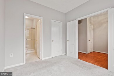 13125 Park Crescent Cir, Herndon, VA 20171 - photo 6