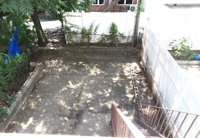 1322 E 99th St, Brooklyn, NY 11236 - photo 4